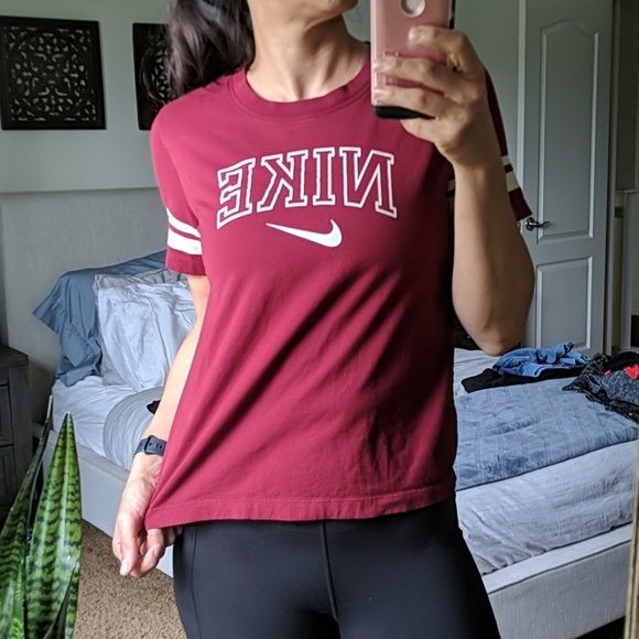Nike | Tops | Nike Tshirt Size Small 